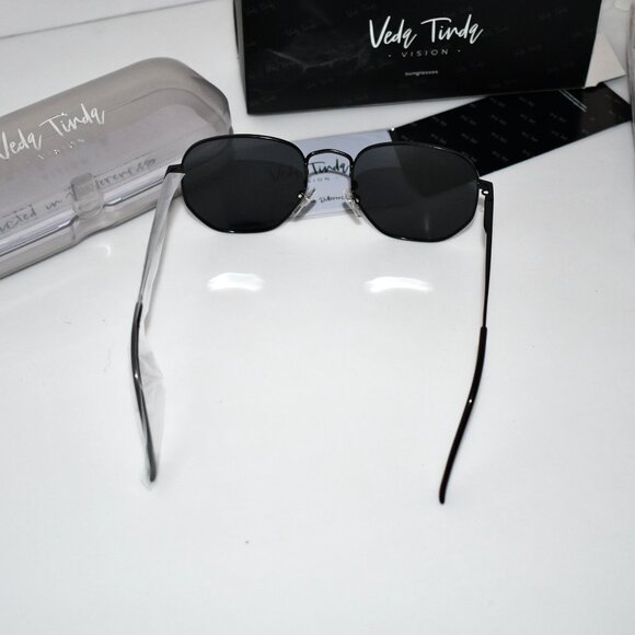 Veda Tinda Vision Sunglasses Trendy Retro Oval & Square Shades with UV400 Protec - Picture 3 of 5